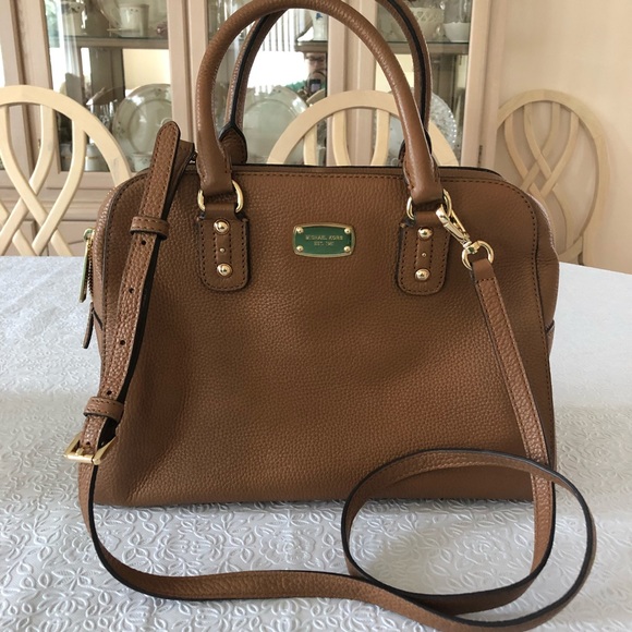 Michael Kors Handbags - NWT Michael Kors Saffiano Leather Satchel